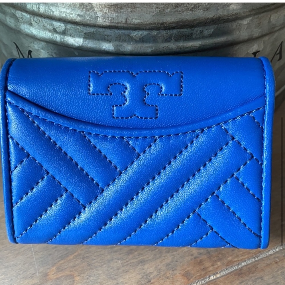 EUC Tory Burch Blue Wallet